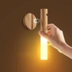 Lampe Murale Magnétique en Bois – Rechargeable et Amovible – Image 3
