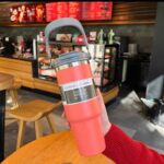 Thermos Isotherme Premium 1,2 L (40 oz) avec Poignée – Acier Inoxydable – Image 4