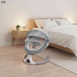 BALANCELLE ÉLECTRIQUE POUR BÉBÉ AVEC MOUSTIQUAIRE – GRIS