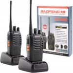 TALKIES-WALKIES BAOFENG AVEC ÉCOUTEURS ET CHARGEURS – Image 4